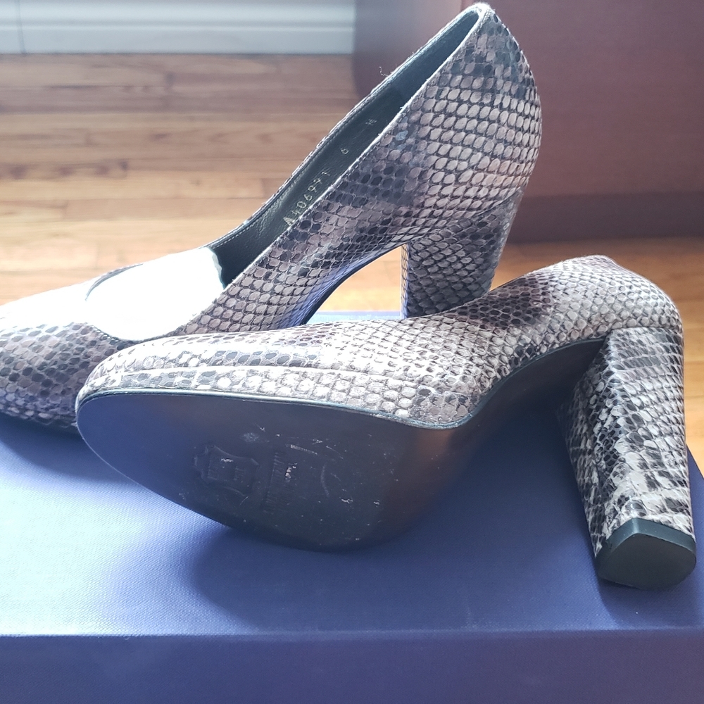 StuartWeitzman block heel - Picture 4 of 5